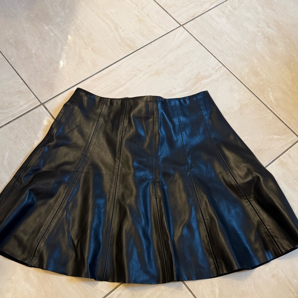 Zara leather skirt size large